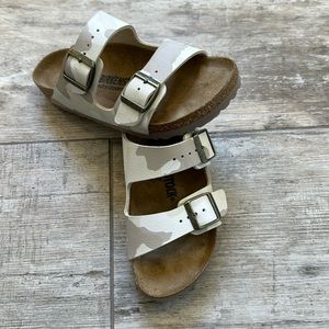 Birkenstock sandals. Worn outside once. Size 5.5 or 36.